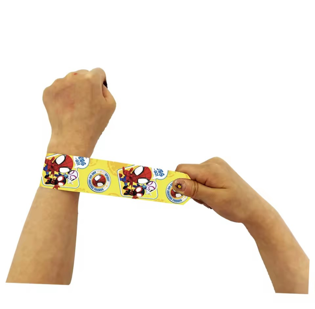 Spiderman klaparmbandjes. 5 stuks